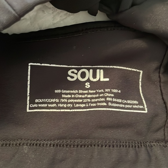 Soul Cycle cross hatch sports bra in black - Picture 3 of 3